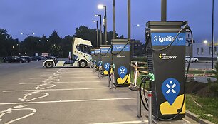 Vitoldas Milius elektriniu sunkvežimiu apvažiavo Lietuvą 
