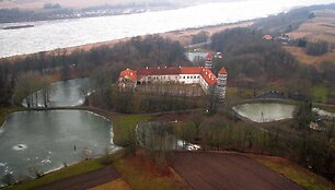 Lietuva i&scaron; pauk&scaron;čio skrydžio, Panemunės pilis