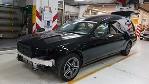 Kaip &bdquo;Mercedes GLE&ldquo; tapo katafalku