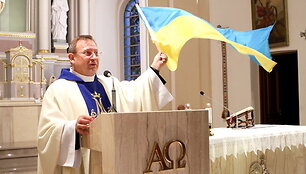 Molėtuose atidaryta paroda &bdquo;Maidanas &ndash; laisvės akimirkos&ldquo;