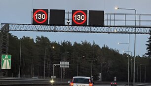 Kovo mėnesį automagistralėje A1 leista važiuoti 130 km/val.