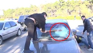 Pažeidėjas su BMW Moldovoje