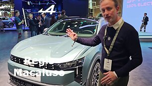 dacia-striker-pristatymas-paryziaus-automobiliu-parodoje