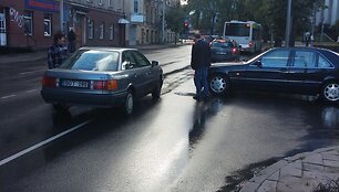 Avarija Kauno ir Raugyklos g. sankryžoje