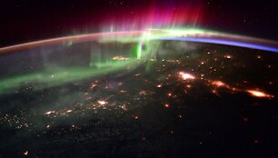 Astronautų S.Kelly ir T.Pike'o nuotraukose - &Scaron;iaurės pa&scaron;vaistė vir&scaron; Ramiojo vandenyno