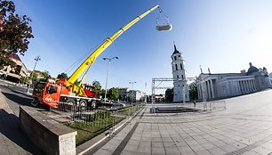 Antrosios kartos „Volkswagen Tiguan“ pakibo 18 m aukštyje