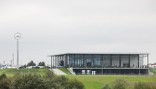 Klaipėdoje atidarytas moderniausias „Mercedes-Benz“ centras Baltijos šalyse