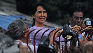 Aung San Suu Kyi paleista i&scaron; namų are&scaron;to 