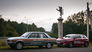 2000 km žygis iš Vilniaus į Paryžių su 30 metų senumo „Peugeot 305“ ir naujuoju 308