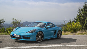 Naujasis &bdquo;Porsche Cayman 718&ldquo;
