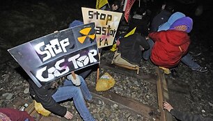 Žaliųjų protestas Vokietijoje prie&scaron; branduolinių atliekų gabenimą