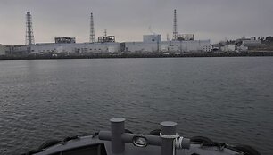 Fuku&scaron;ima-1 gelbėtojai dirba ir elektrinėje, ir jūroje