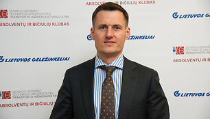 AB Lietuvos geležinkeliai generalinio direktoriaus pavaduotojas, Keleivių vežimo direkcijos direktorius Linas Baužys