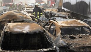 Masinė autoavarija Vokietijoje, netoli Rostoko