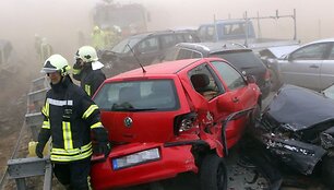 Masinė autoavarija Vokietijoje, netoli Rostoko