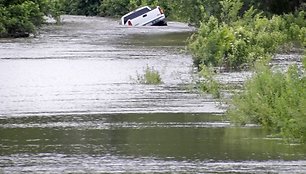 Nebraskos valstijos gyventojai kovoja su potvyniu