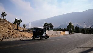 Peru keliuose gausu lietuvio akiai neregėtų transporto priemonių