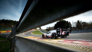 &bdquo;Porsche 919 Hybrid&ldquo; pagerino L.Hamiltono rekordą
