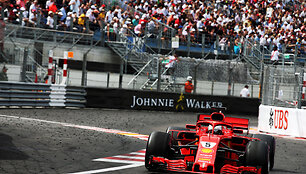 &bdquo;Formulės 1&ldquo; lenktynes Monake laimėjo Danielis Ricciardo (&bdquo;Red Bull&ldquo;)