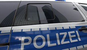 &bdquo;Deutsche Bank&ldquo; vadovui Josefui Ackermannui atsiųsta bomba