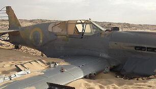 Dykumoje rastas &bdquo;Curtiss P-40 Kittyhawk&ldquo;