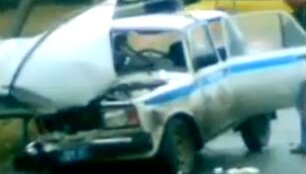 Sudaužytas policininkų automobilis