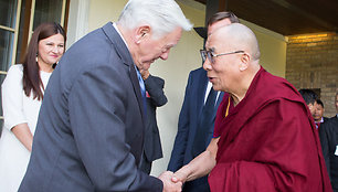 Valdas Adamkus ir Dalai Lama