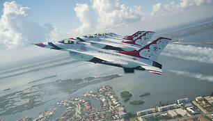 &bdquo;Thunderbirds&ldquo; pasirodymas