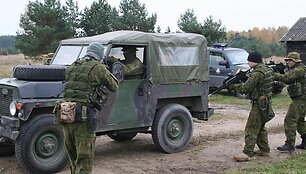 Pasieniečių ir karių bendros pratybos