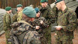 Lietuvos kariai poligone Lenkijoje