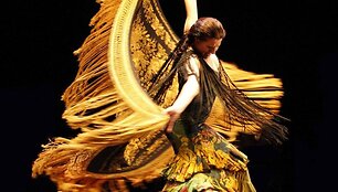  Flamenko &scaron;okėja Maria Pag&egrave;s             