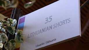 Lietuvos nacionalinis stendas Clermont-Ferrand festivalio mugėje