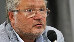 Jurijus Poliakovas