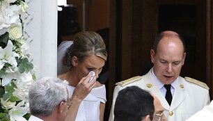 Monako karali&scaron;koji pora prisiekė amžiną meilę prie&scaron; Dievą
