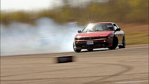 Nissan S13