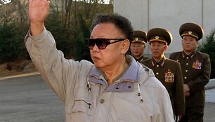 &Scaron;iaurės Korėjos lyderio Kim Jong Ilo nuotraukos suklastotos?