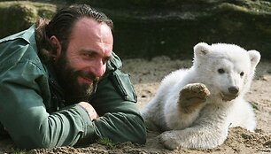 Zoologijos sodo prižiūrėtojas Thomas Doerfleinas labai rūpinosi &scaron;iuo me&scaron;kučiu