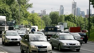 Dyzelinui pabrangus labiau nei benzinui, dyzelinių automobilių pardavimai &scaron;iemet smuktelėjo. 