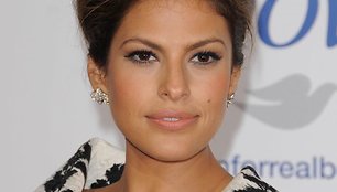 Eva Mendes.