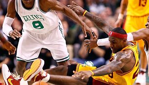 &bdquo;Kavalieriai&ldquo;  Bostone nusileido titulą ginančiai &bdquo;Celtics&ldquo; ekipai.