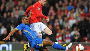 &bdquo;Manchester United&ldquo; susigrąžino lyderio poziciją