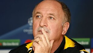 F.Scolari lieka i&scaron;tikimas Uzbekistano klubui