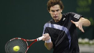 Ernestas Gulbis pateko į ketvirtfinalį