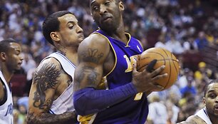 K.Bryantas pelnė 34 ta&scaron;kus, tačiau tai nuo pralaimėjimo &bdquo;Lakers&ldquo; nei&scaron;gelbėjo
