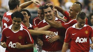&bdquo;Manchester United&ldquo; žaidėjai džiaugiasi pergale