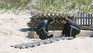 Kalendorinė vasara prasidės po poros savaičių, tačiau Lietuvos pajūris sezonu dar nealsuoja. 