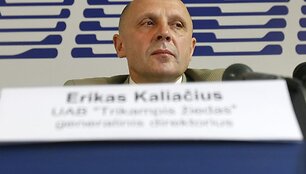 E.Kaliačius renkasi gyvenimą užsienyje.