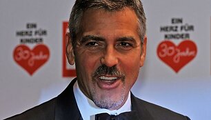 R.Clooney