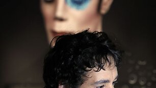 Nematyti popkaraliaus Michaelo Jacksono portretai