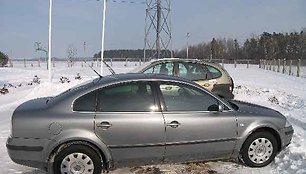 Šalčininkų punkte pasieniečiai sulaikė automobilį „Volkswagen Passat“.